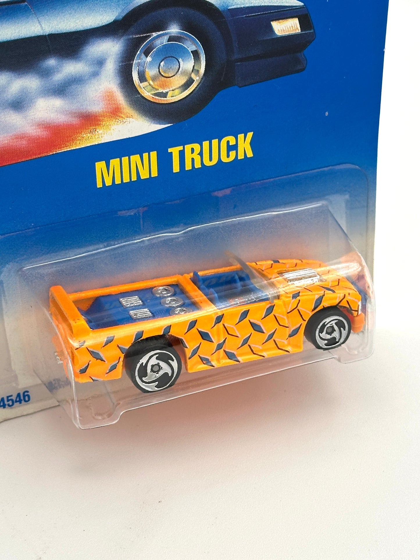 Mini Truck - Neon Orange Blade Wheels
