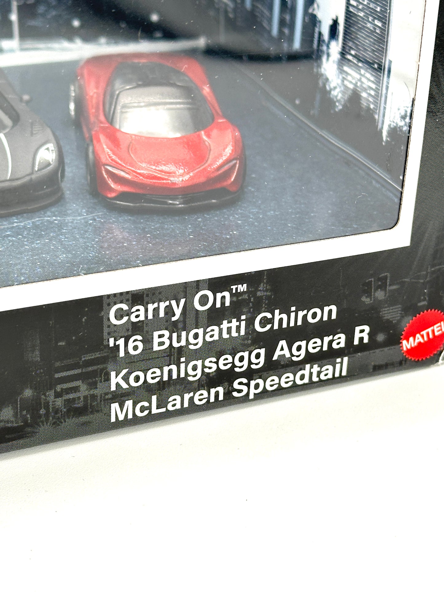 Carry On Diorama Set - Bugatti Chiron Koenigsegg Agera McLaren Speedtail
