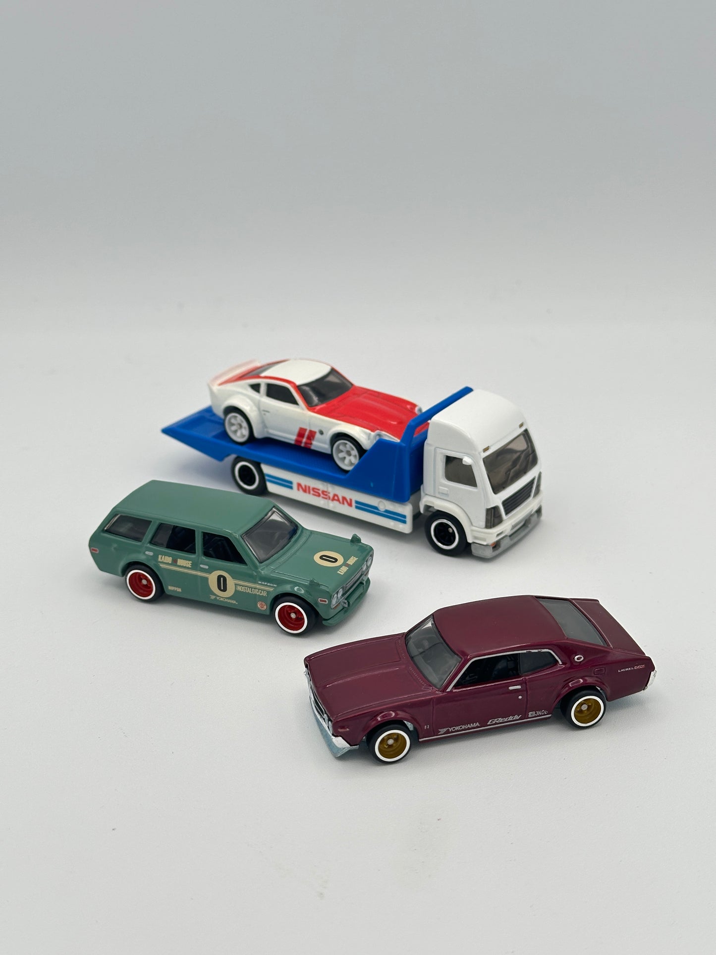 Nissan Historics Premium Diorama - Fairlady Z, Bluebird 510 Wagon, Laurel 2000 GSX