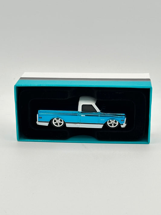 Red Line Club Collectors Chevy C/10 Pickup - Aqua Spectraflame