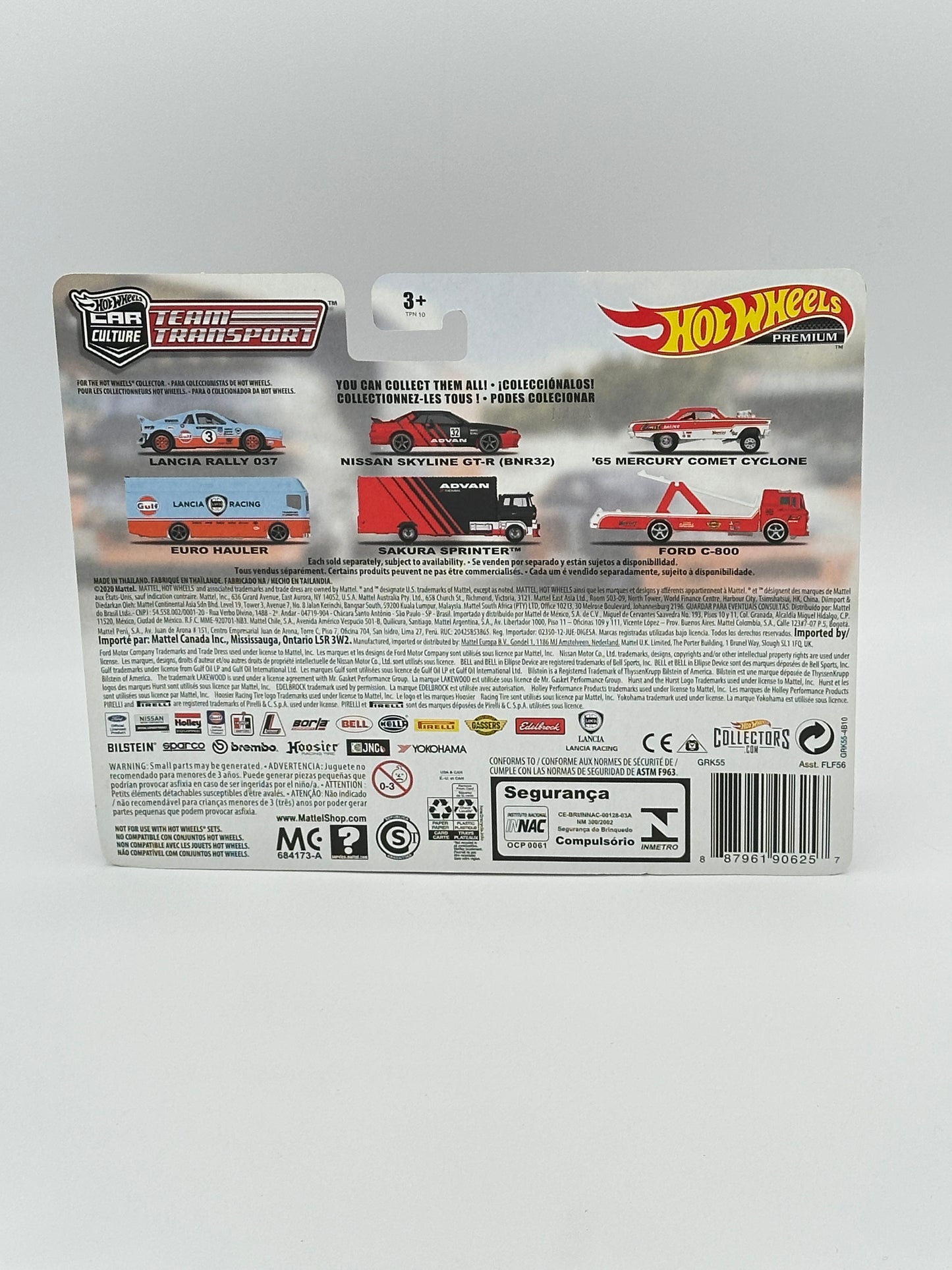 Team Transport Advan Skyline GT R32 and Sakura Sprinter