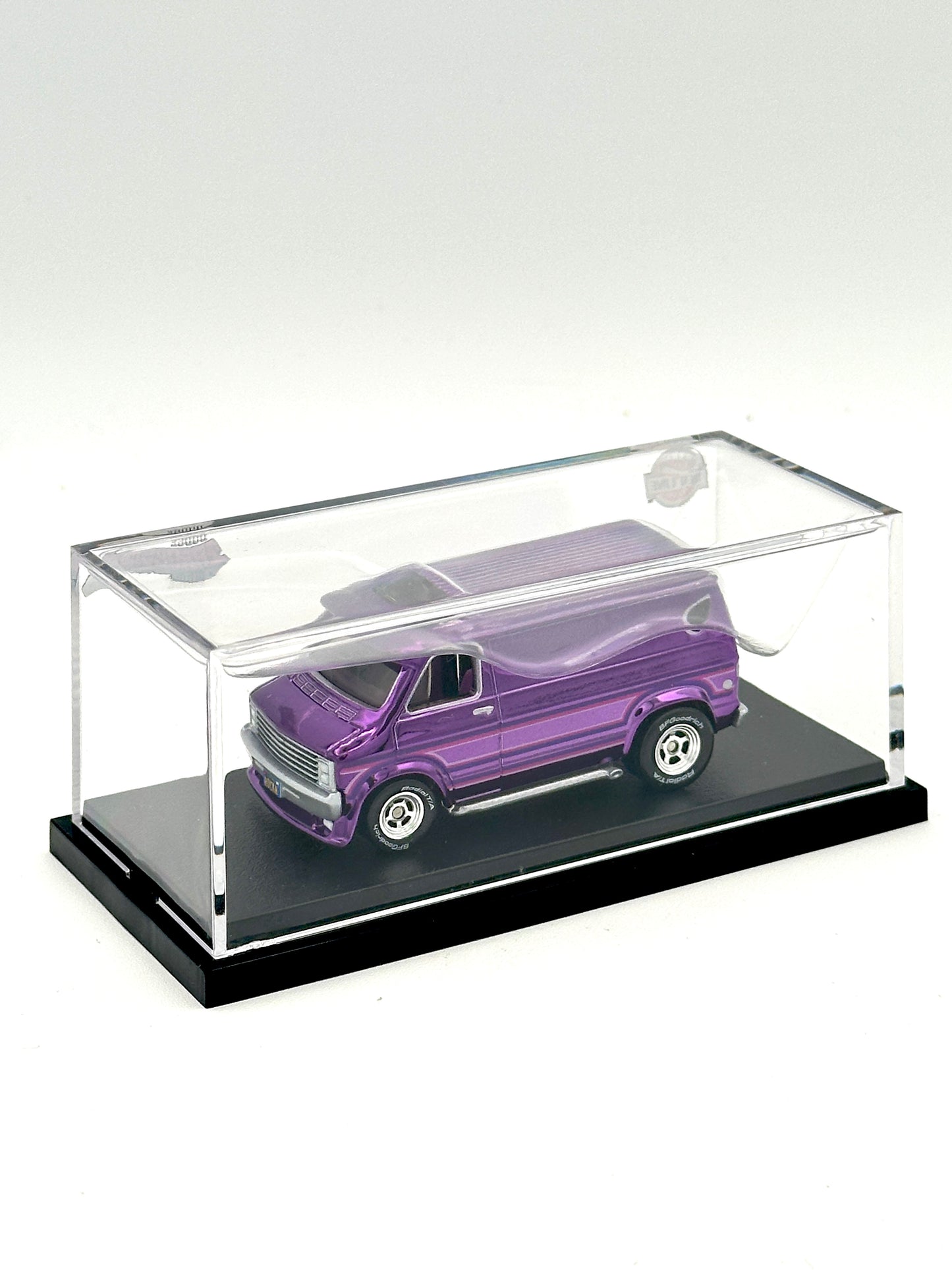 Dodge Tradesman RLC Van - Purple