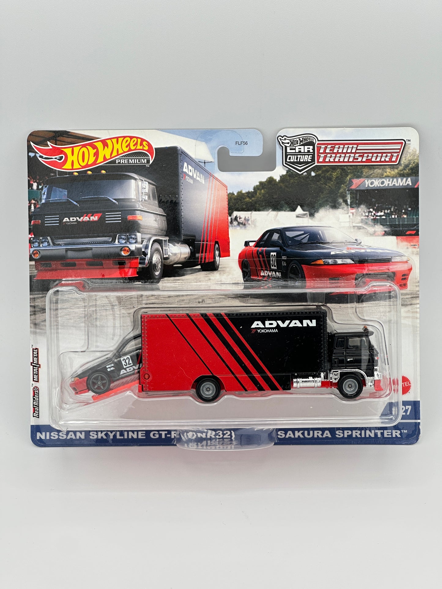 Team Transport Advan Skyline GT R32 and Sakura Sprinter