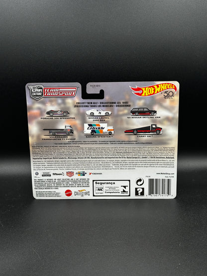 Advan Nissan Skyline Van and Carry On Transport Truck